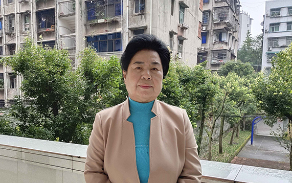 唐兴玉1.jpg
